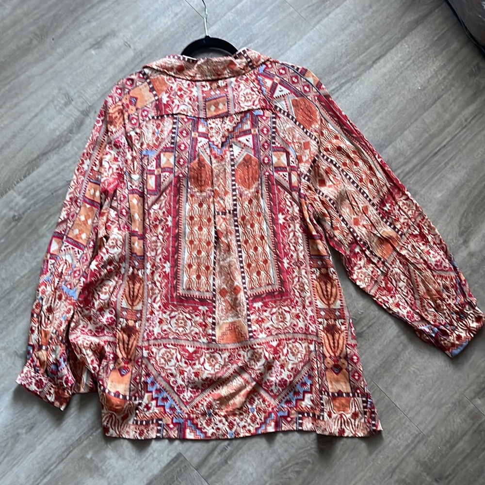 Patterned blouse - Picture 2 of 2